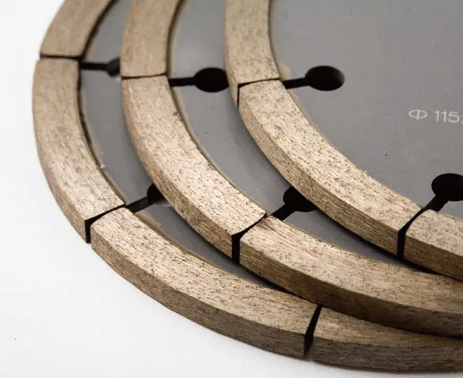 llafn gorau ar gyfer torri teils ceramig